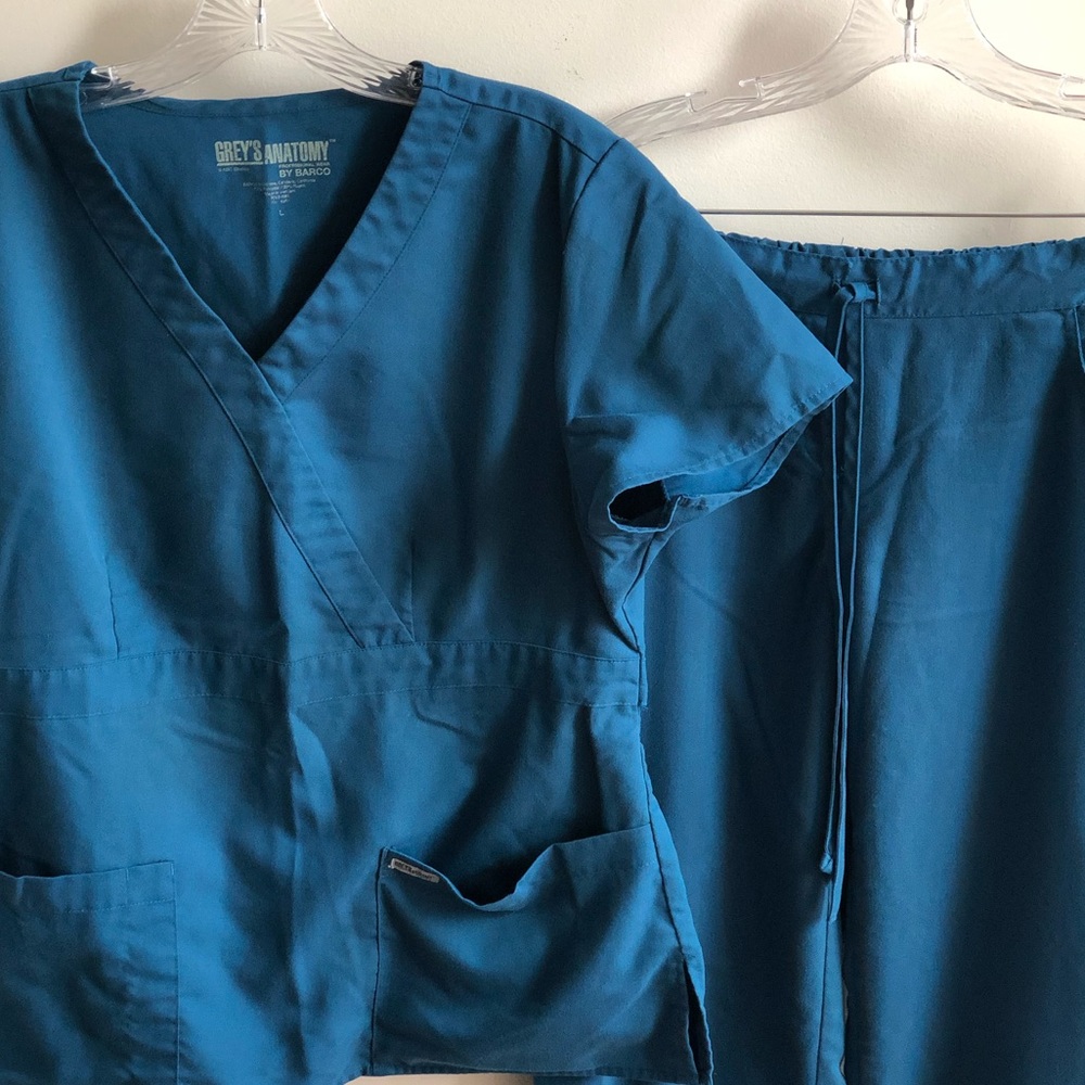 Grey’s Anatomy by Barco teal scrub set
